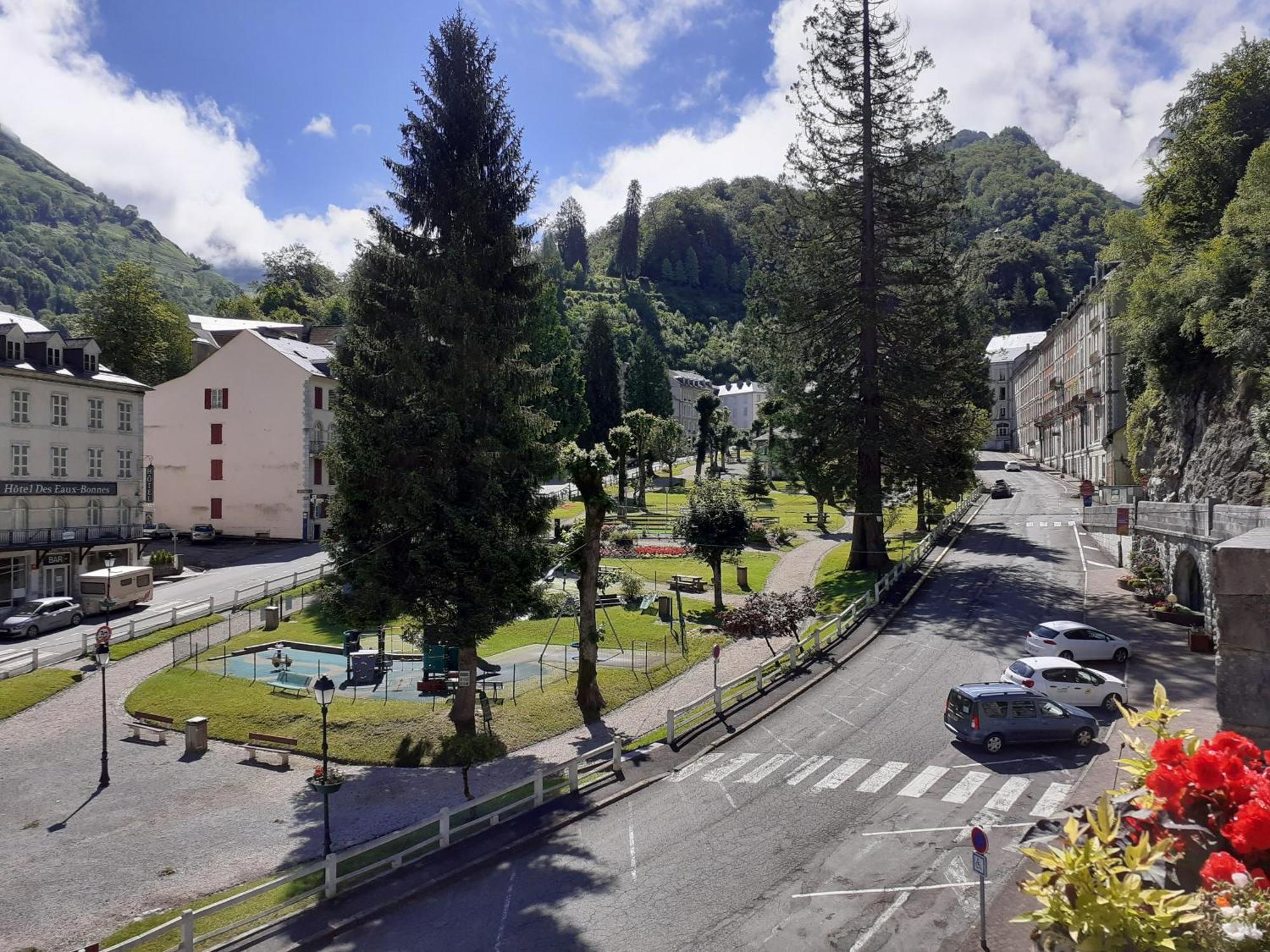 Apartament Beau Soleil Eaux-Bonnes Zewnętrze zdjęcie